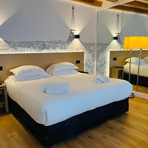 Du Lion D'or Louvre Aparthotel Parijs